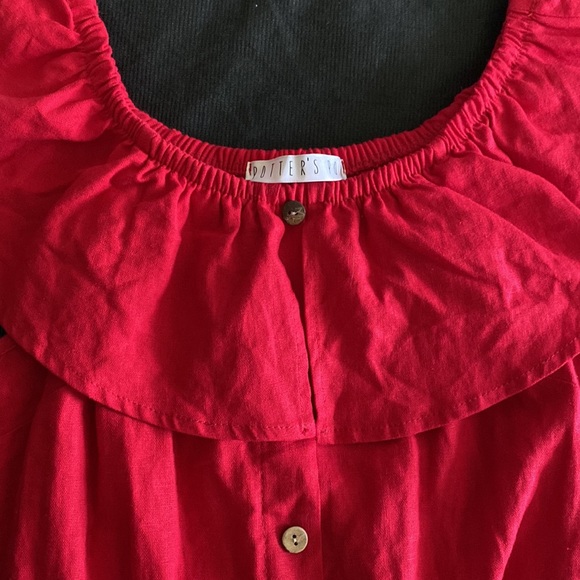 Potter’s Pot LA boutique Linen blend on/off shoulder faux button front tie belt - Picture 3 of 10